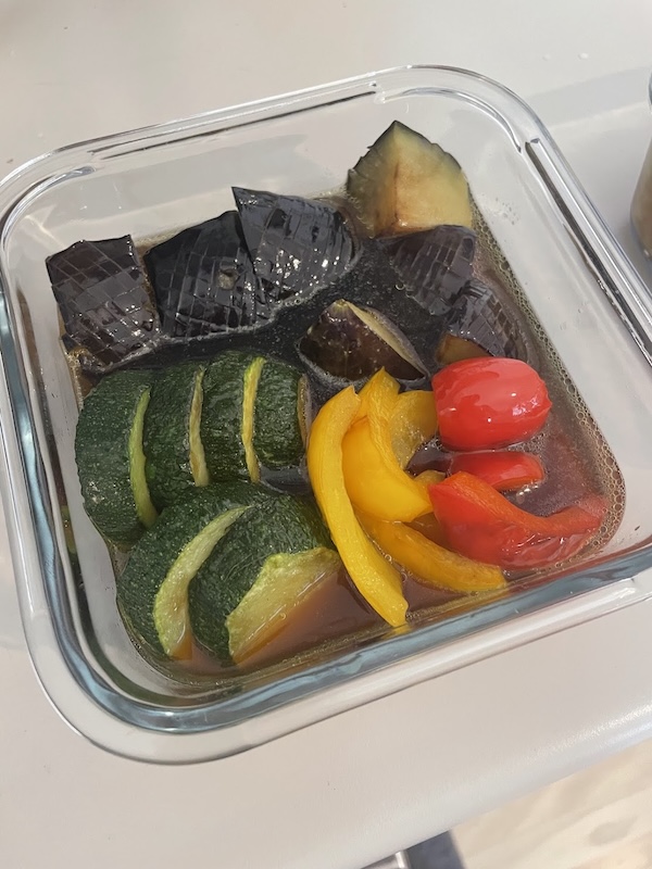 ナス、ズッキーニ、パプリカの揚げ浸し